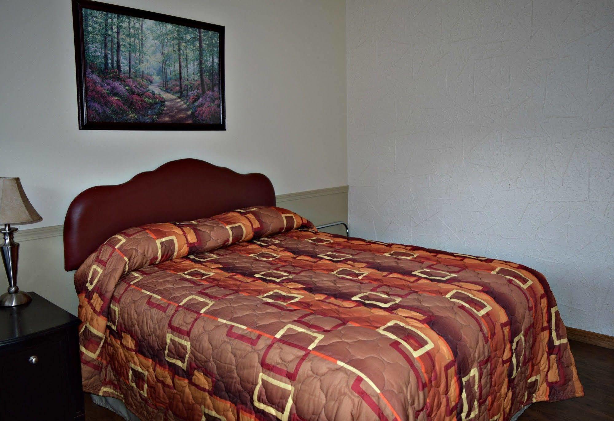 Centre Suite Inns Motel Bonnyville Exterior foto